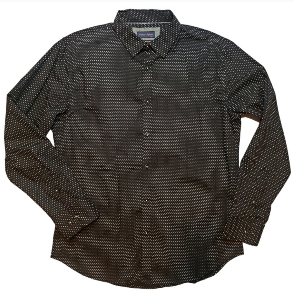 Gentleman's Outfitters Black Polka-dot Button Up Shirt